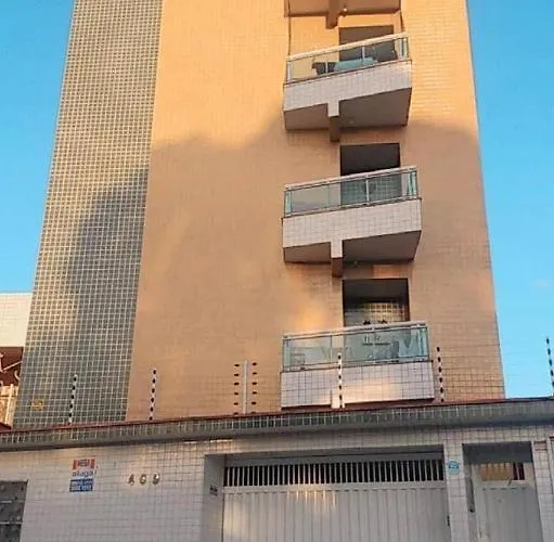 Quarto Privativo Em Apartamento Compartilhado